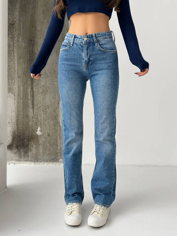 Mid Straight Jeans/ Light Blue