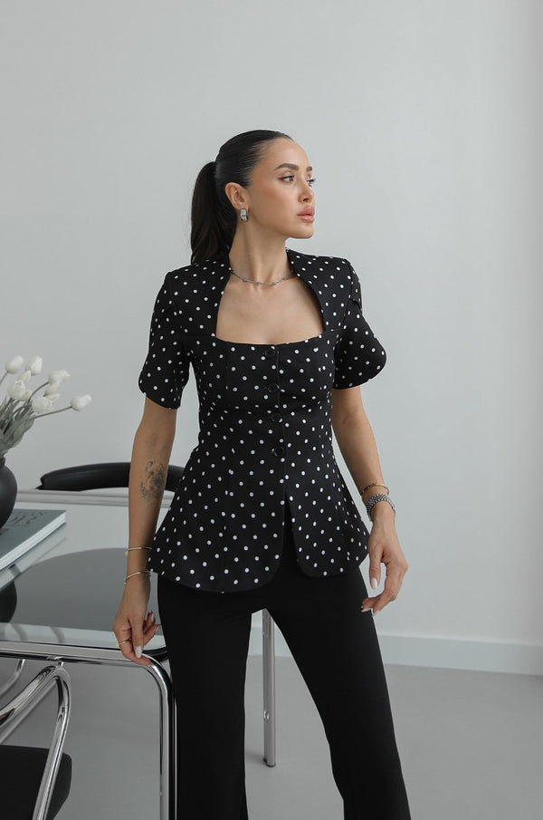 بلوزة Polka chic