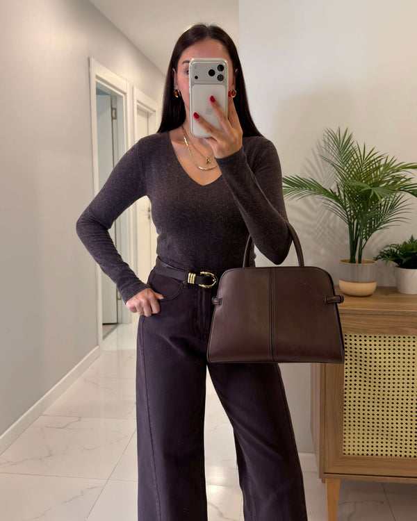 Basic V-Neck Long Sleeve Top