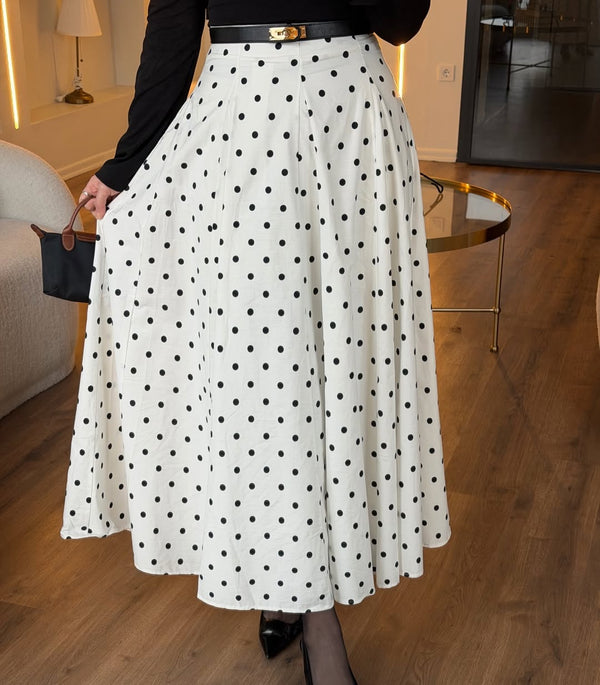 تنورة Polka dots