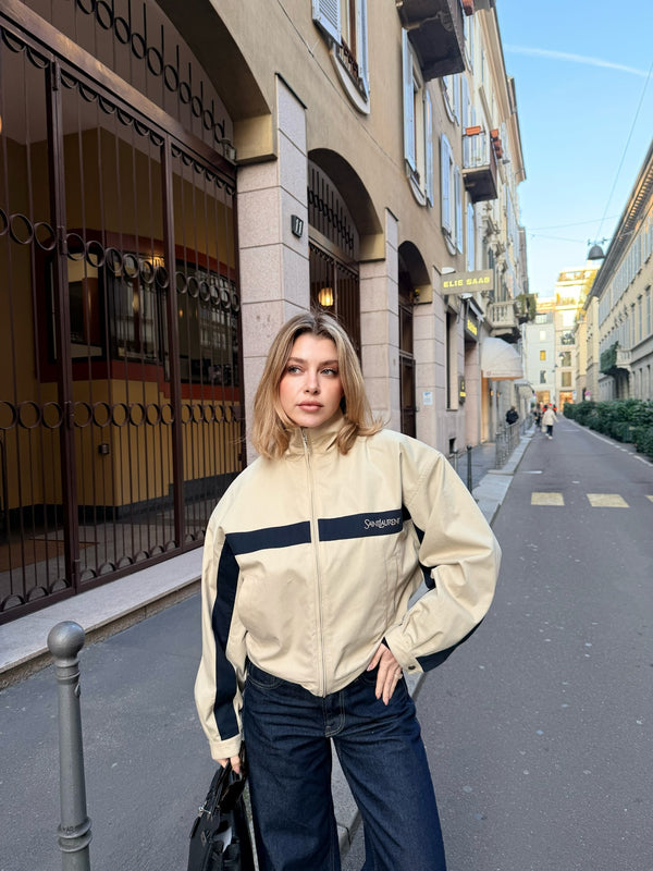CONTRAST STRIPE JACKET