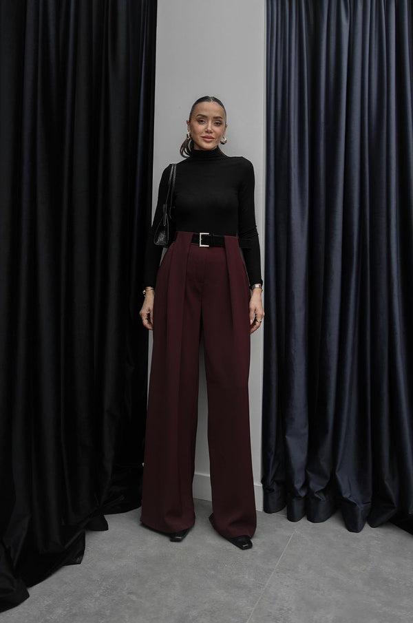 بنطلون برغندي Classic Pleated Elegance