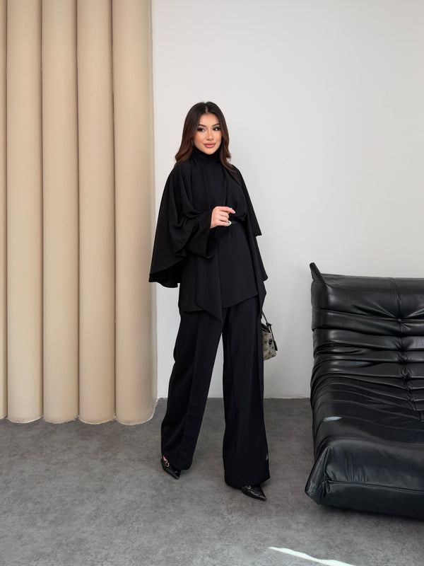 طقم طبقات مع حزام