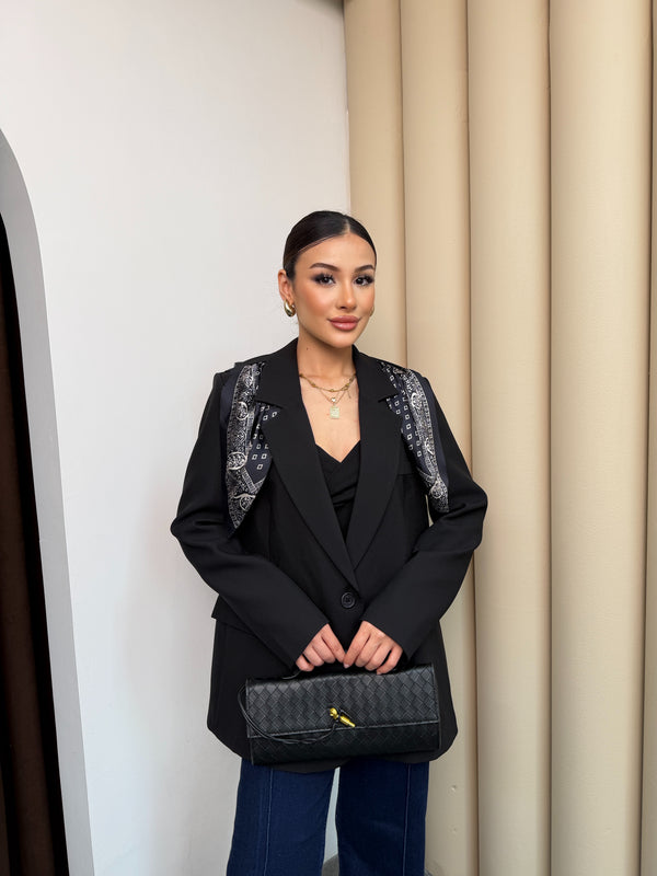 جكيت رسمي مع وشاح