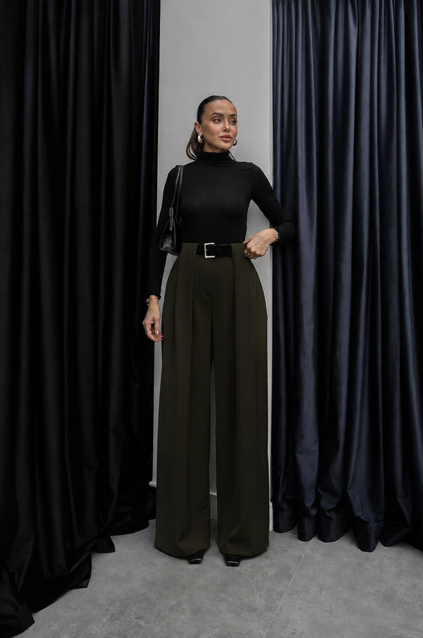 بنطلون زيتي Classic Pleated Elegance