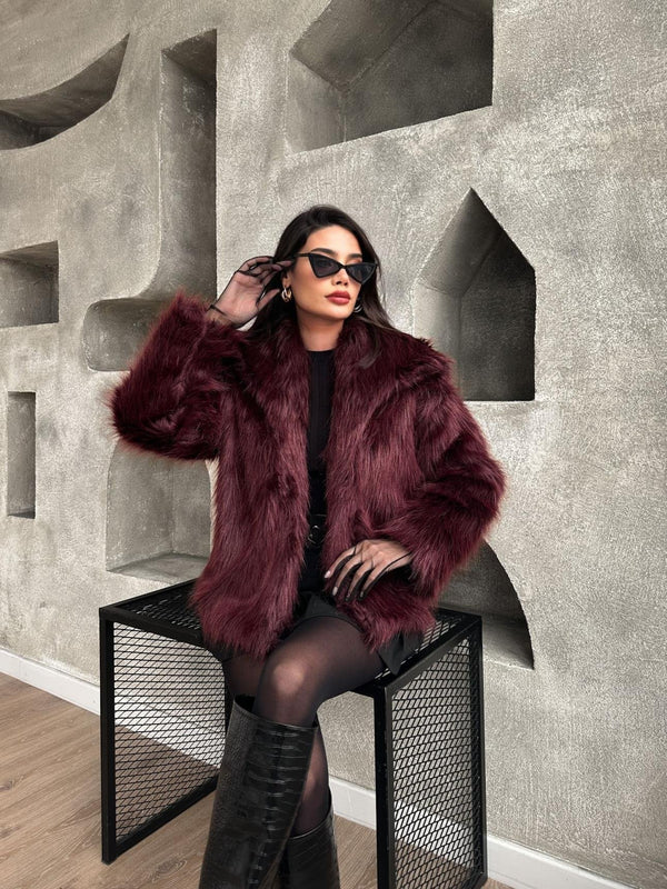 جاكيت فرو قصير