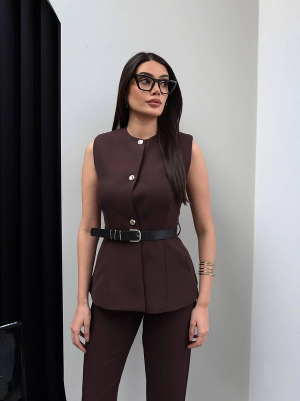 طقم vest انيق مع حزام