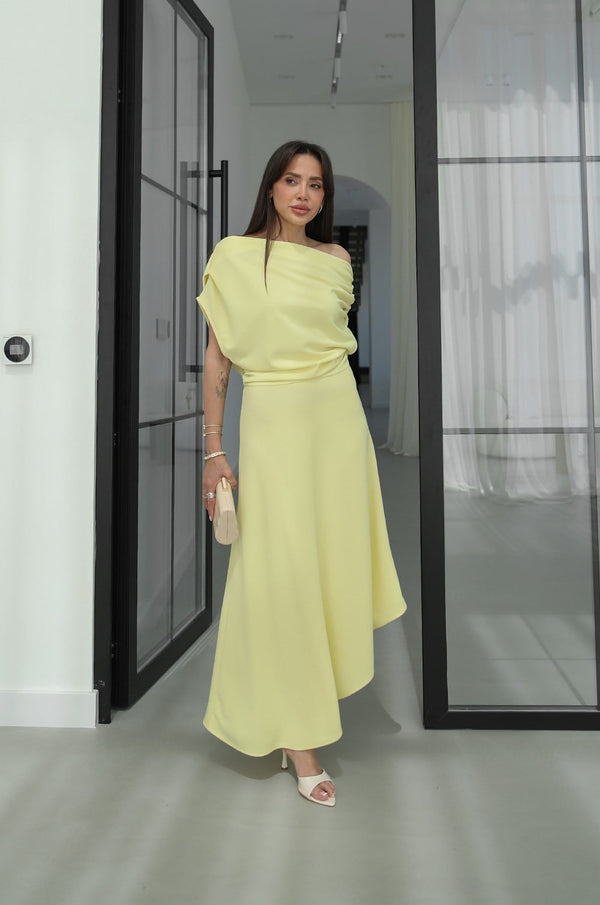 فستان كلاسيكي انيق off shoulder