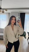 BELT DETAILED CROP JACKET