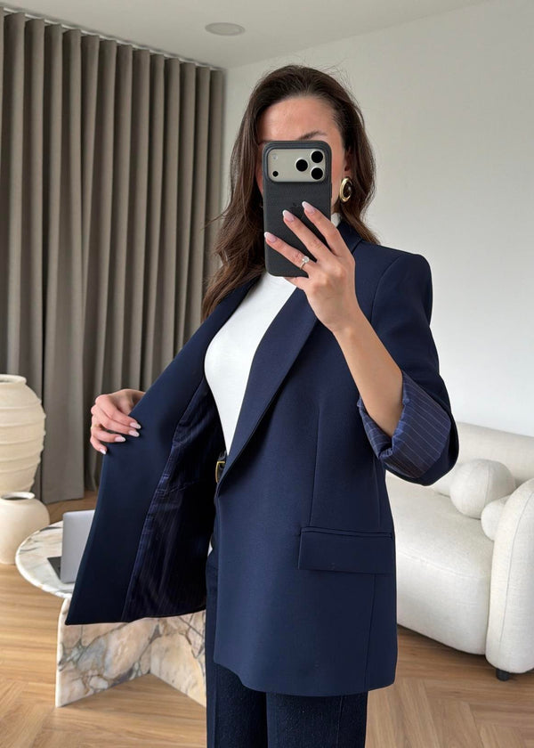 EVERYDAY CLASSIC BLAZER