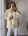 بليزر ترندي مع ازرار - Sateen style