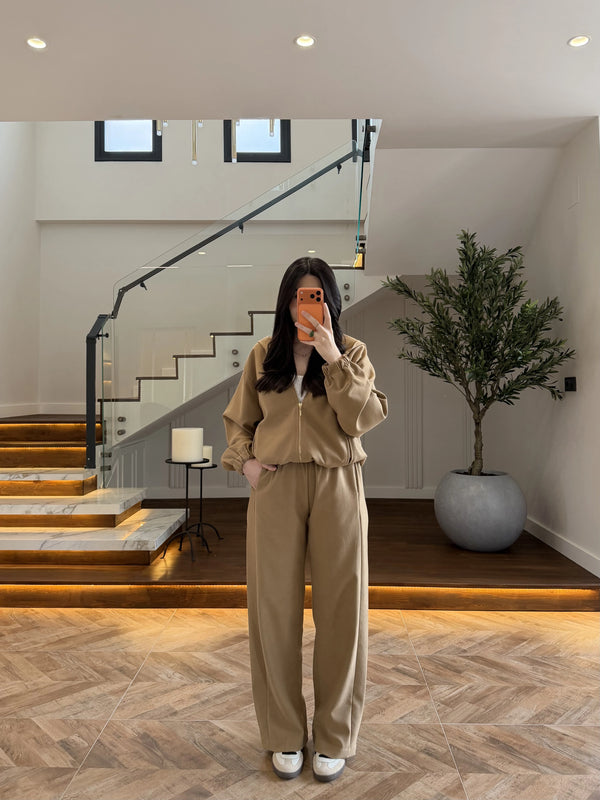 RELAXED HOODED SET