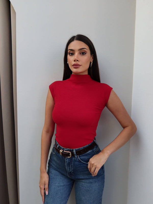 BASIC HIGH NECK TOP