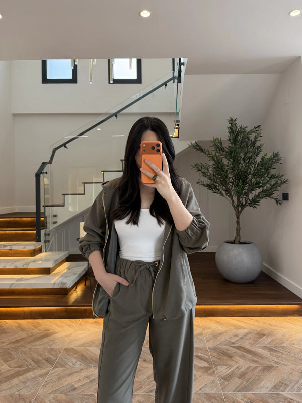 RELAXED HOODED SET