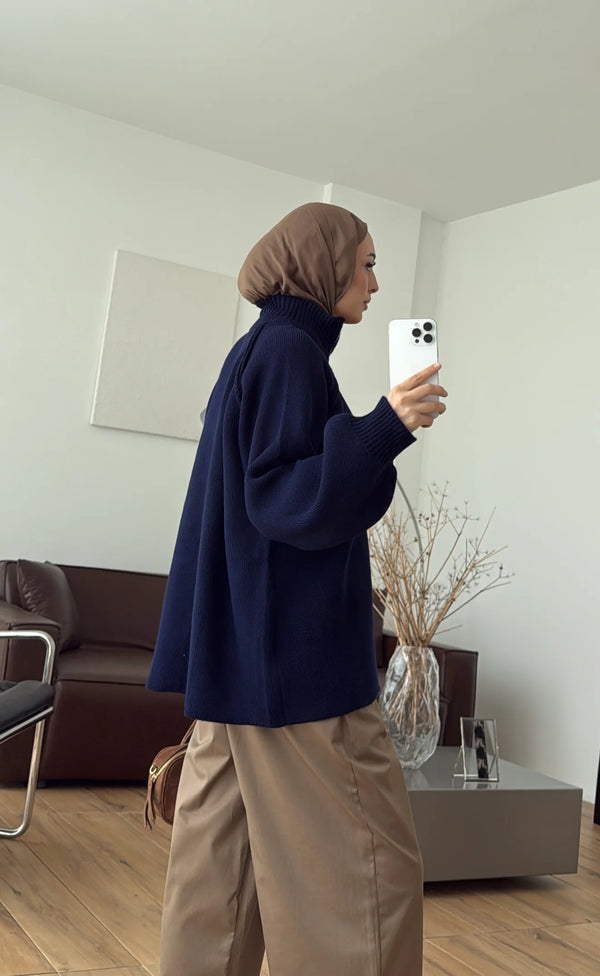 Oversized Zip-Up Knit Cardigan
