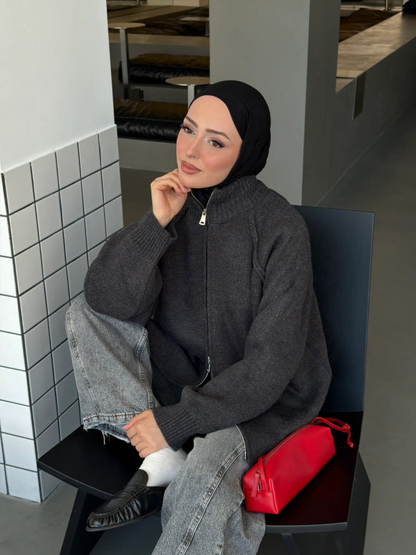 Oversized Zip-Up Knit Cardigan