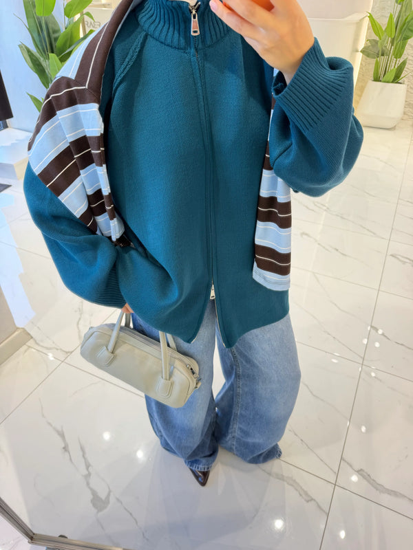 Oversized Zip-Up Knit Cardigan