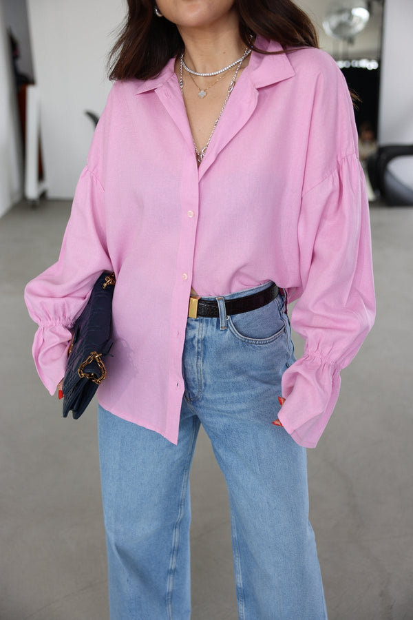 قميص كتان مزخرف بأكمام مرنة - Sateen style