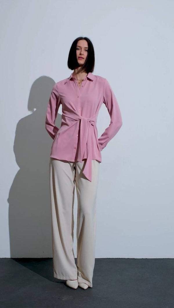 قميص مع ربطة - Sateen style