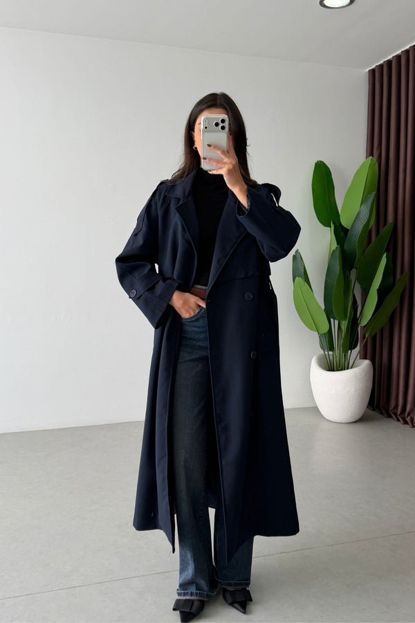 TRENCH COAT