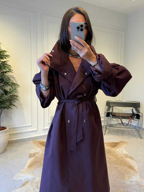 CLASSIC LONG TRENCHCOAT