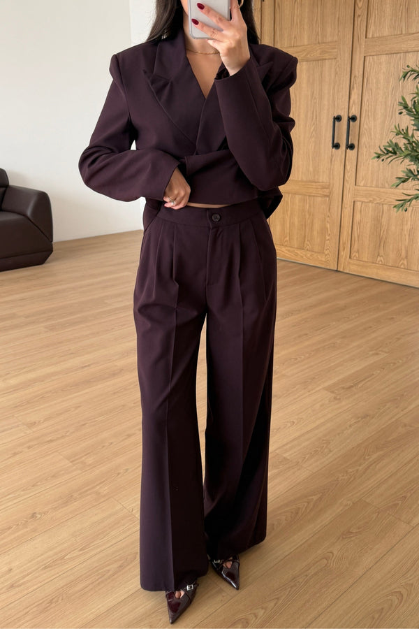 CLASSIC SUIT