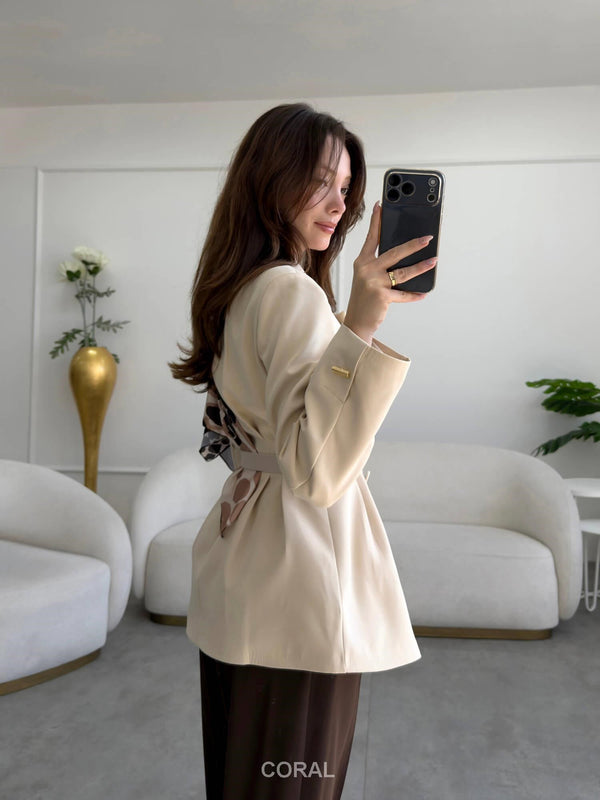 CLASSIC BLAZER WITH SCARF