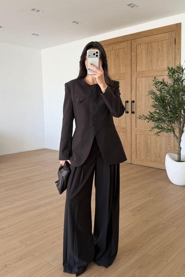 SIGNATURE TAILORED SUIT