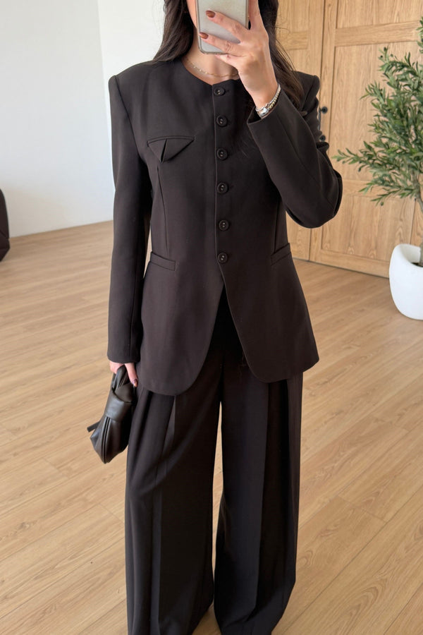 SIGNATURE TAILORED SUIT