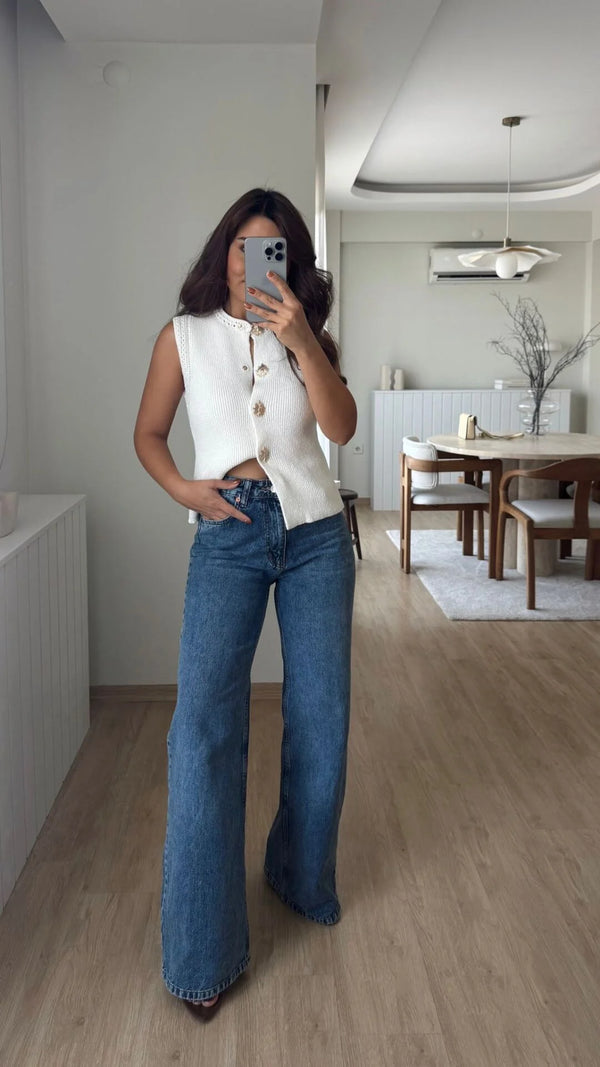 Straight jeans