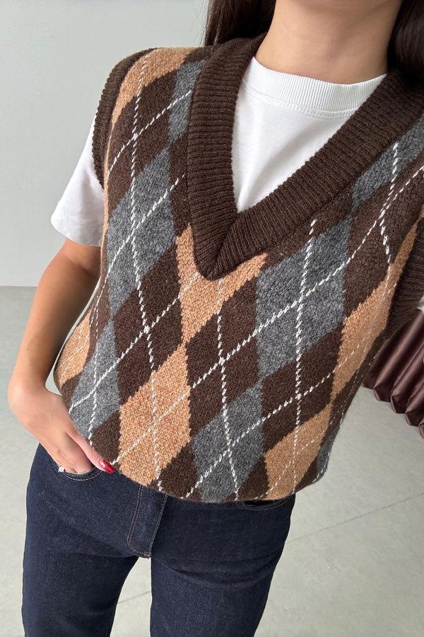 سويت شيرت البقلاوة