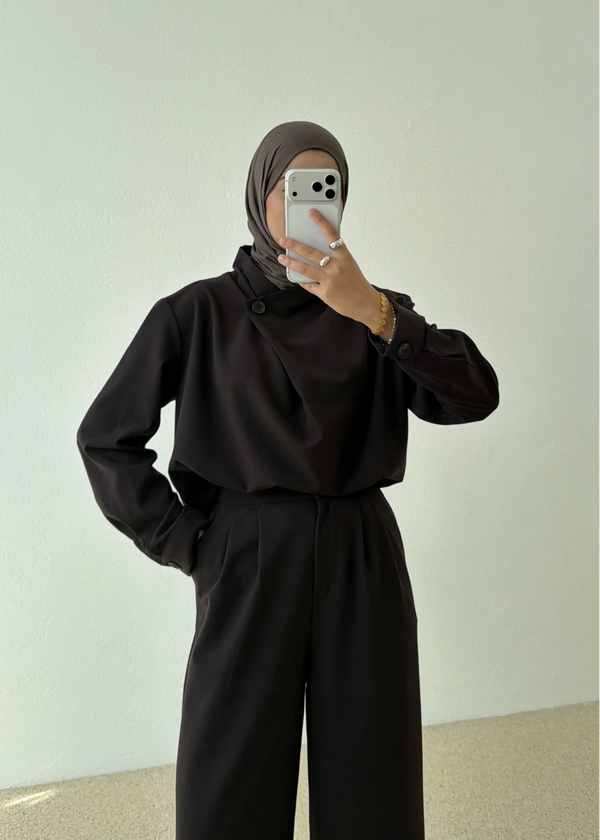 SINGLE- BUTTON BLOUSE SET