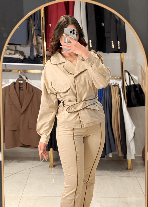 طقم جاكيت بتفاصيل مخططة مطرزة - Sateen style