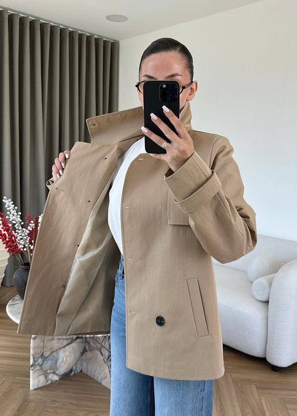 WINDBREAKER DETAILED BELTED TRENCH COAT